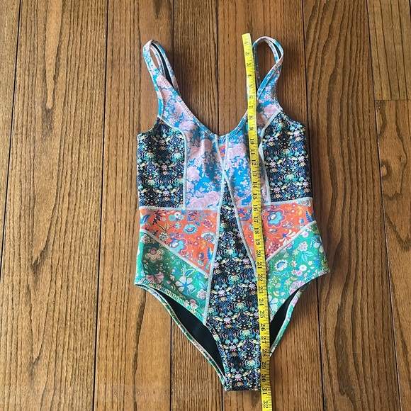 Cynthia Rowley Colorful Patchwork Swimsuit Size XL - Picture 6 of 8